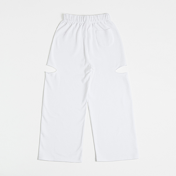 �yprecure genic�zCure White Sweat Pants L