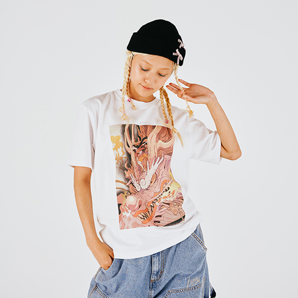 �y�����s�[�X�z�܂��ɂ�ONE PIECE �C���X�g�R���N�V���� T�V���c ���t�B�E�����̏� WHITE L