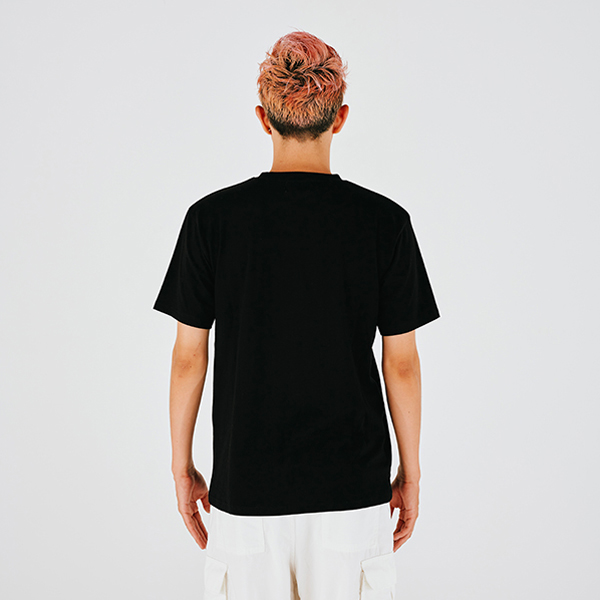 �y�����s�[�X�z�܂��ɂ�ONE PIECE �C���X�g�R���N�V���� T�V���c ���t�B�E�����̏� BLACK S