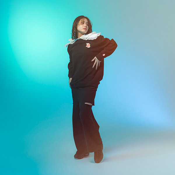 �yprecure genic�zCure Black Sweat Pants S