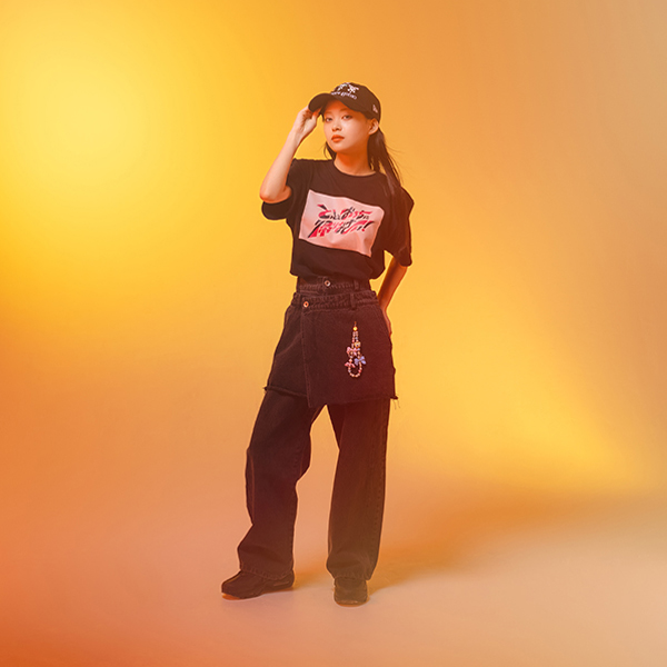 �yprecure genic�zCure Black T-shirt S