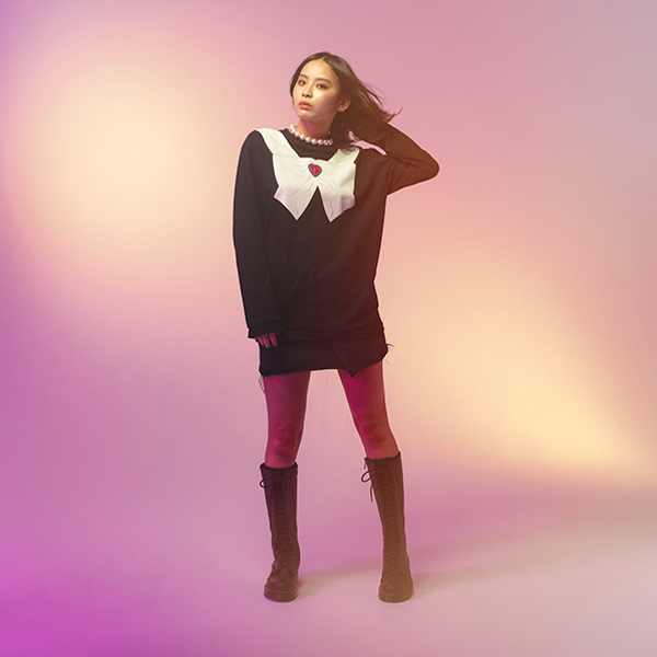 �yprecure genic�zCure Black Long-sleeved T-shirt M