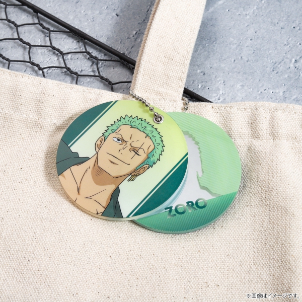 �y�����s�[�X�z�X���C�h�A�N�����~���[ �L���[