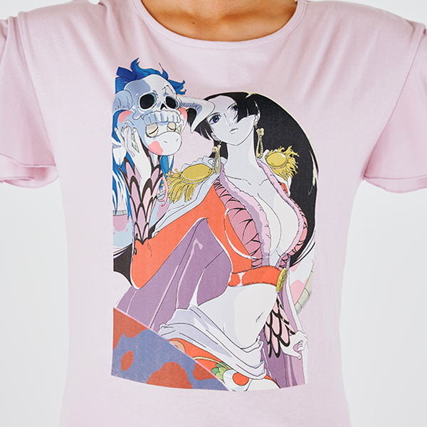 ワンピース】まいにちONE PIECE イラストコレクション 袖フリルTシャツ ボア・ハンコック PINK L:  アパレル・バッグ｜東映アニメーションオフィシャルストア