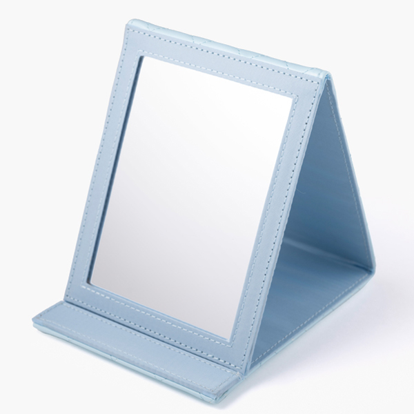 �y�����s�[�X�z�L���e�B���O�~���[ �r�r