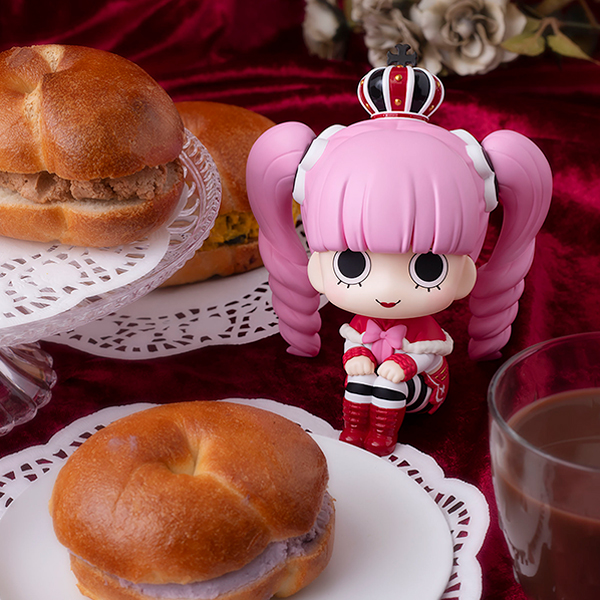 ワンピース】るかっぷ ペローナ【再販】: ぬいぐるみ・フィギュア