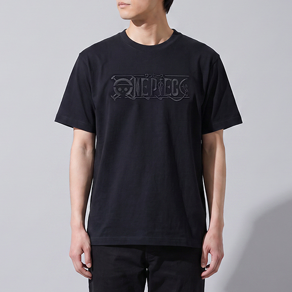 ワンピース】『TV animation ONE PIECE ロゴ』立体刺繍Tシャツ BLACK