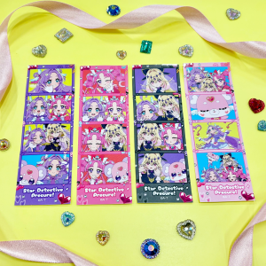 【名探偵プリキュア!】エンディング主題歌「なぜ?謎?!ANSWER」フォトステッカー(全4種ランダム1個入り)